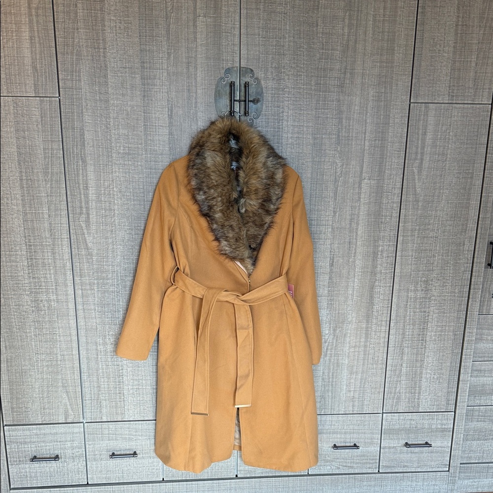 Ivy City Co Sloane Coat with Faux Fur‎ Collar